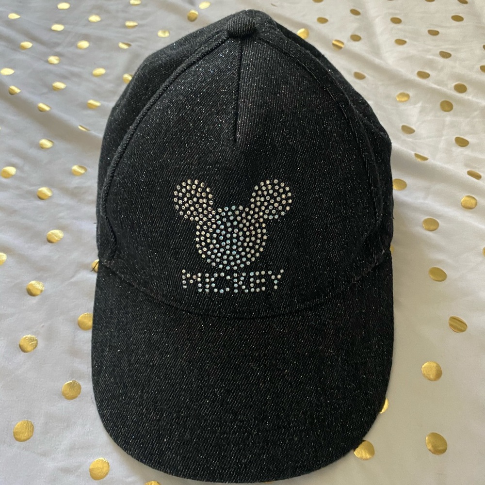 Mickey 🧢